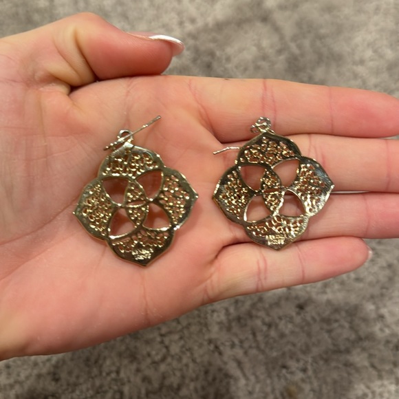 Kendra Scott logo Gold and silver layering necklace and matching earrings - Picture 2 of 4